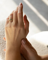 Auksinis žiedas su deimantais, safyrais ir granatais tsavoritais "Candy"