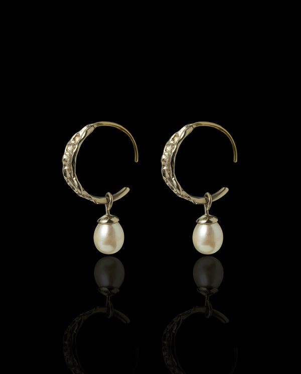 Auksiniai auskarai su perlais "Jūros pursluose"