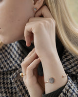 Auksinė apyrankė su juodu deimantu ir kvarco drūza "Rock&Roll"