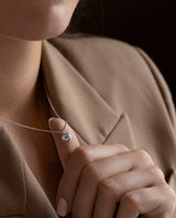 Auksinis pakabukas su deimantais