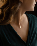 Auksinis pakabukas "Malda"