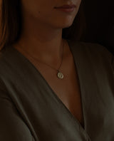 Auksinis pakabukas su safyru "Meilės išraiška"