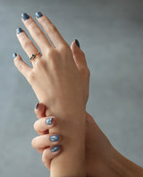 Auksinis žiedas su rose-cut deimantu ir Taičio perlu