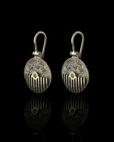 Titano auskarai su chromdiopsidais