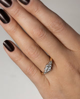 Auksinis žiedas su deimantais "Žvaigždžių šokis"