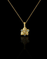 Auksinis pakabukas su deimantais ir safyrais "Night moth"