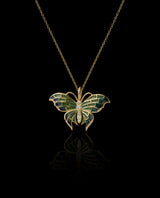 Auksinis pakabukas su deimantais ir emale "Drugys"