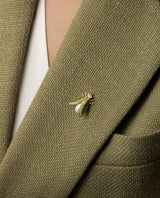 Auksinė segė su deimantais, perlu ir emale "Drugelis"