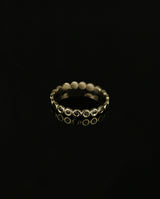 Auksinis žiedas su juodais deimantais "Each&other"