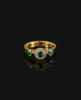 Auksinis žiedas su smaragdais ir deimantais "Shining green eyes"