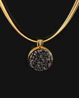 Auksinis pakabukas su deimantais ir kvarco drūza "Rock&Roll"