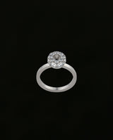 Auksinis žiedas su deimantais "Pavé"