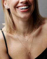 Auksinis kaklo papuošalas su perlu ir nuogu deimantu