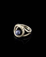 Auksinis žiedas su perlu