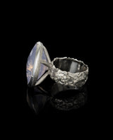 Sidabrinis žiedas su levandiniu ametistu