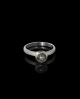 Sidabrinis žiedas su rutilo kvarcu "Rutilo kvarco uoga"