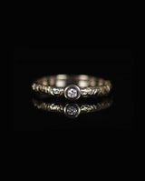 Auksinis žiedas su deimantu "The only one"