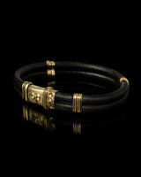 Odinė apyrankė su aukso detalėmis