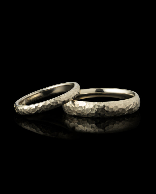 Auksiniai vestuviniai žiedai