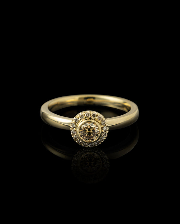 Auksinis žiedas su šampaniniais deimantais "Shining Sun"