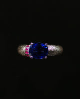Auksinis žiedas su safyru ir rubinais "40 metų kartu"