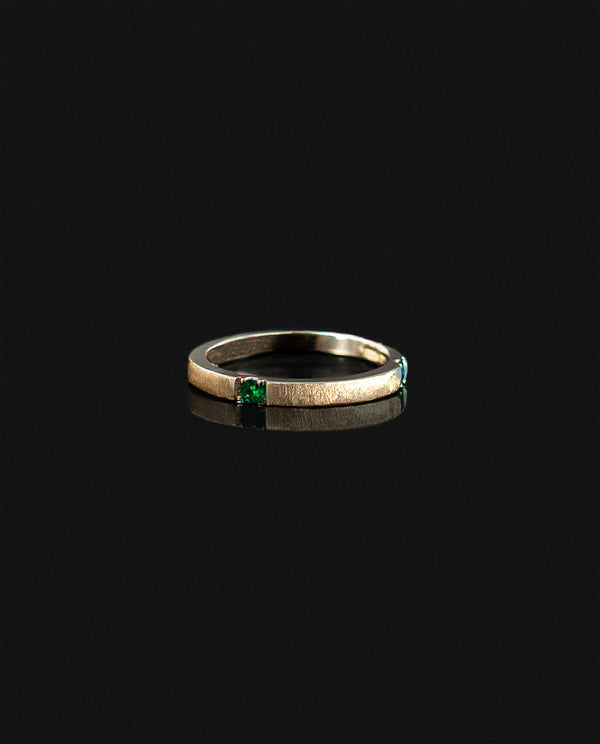Auksinis žiedas su smaragdais "Keturi"