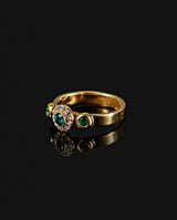 Auksinis žiedas su smaragdais ir deimantais "Shining green eyes"