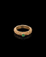 Auksinis žiedas su smaragdu