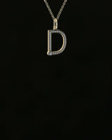 Auksinis pakabukas su laboratorijoje augintais deimantais "Initial D Pendant"
