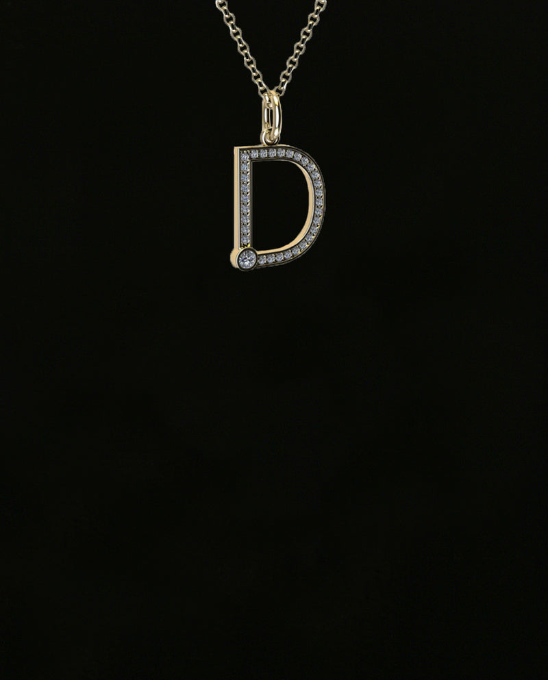 Auksinis pakabukas su labaratorijoje augintais deimantais "Initial D Pendant"