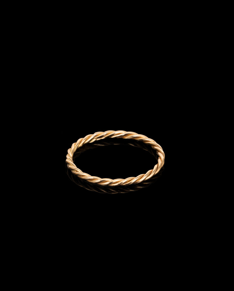 Auksinis žiedas "Twist"