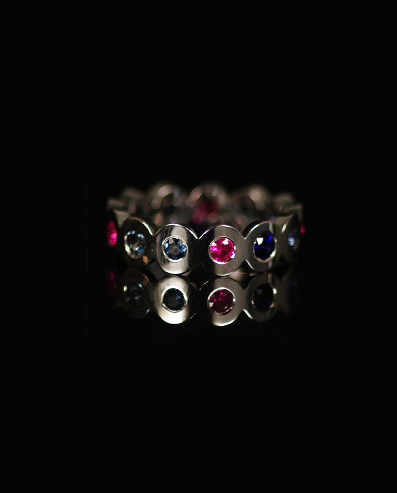 Auksinis žiedas su rubinais, safyrais ir topazais "Circle of life"